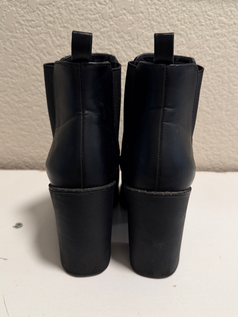Soda Black Chelsea Ankle Booties with Block Heel - Picture 4 of 5